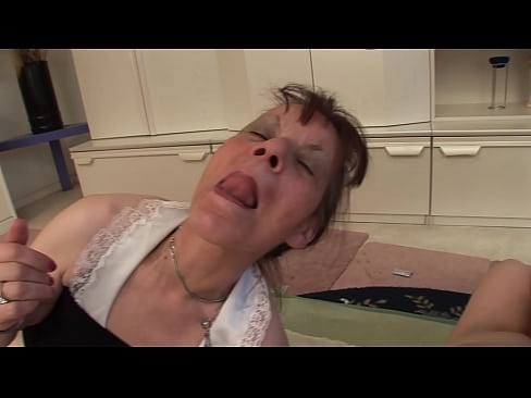 ❤️ Twee oumas en een oupa het 'n drietal Fokvideo by porn af.it-com.top ️❤