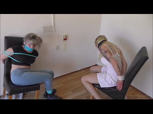 ❤️ Verslaaf / vasgebind en gesnoer / meisie in nood Fokvideo by porn af.it-com.top ️❤