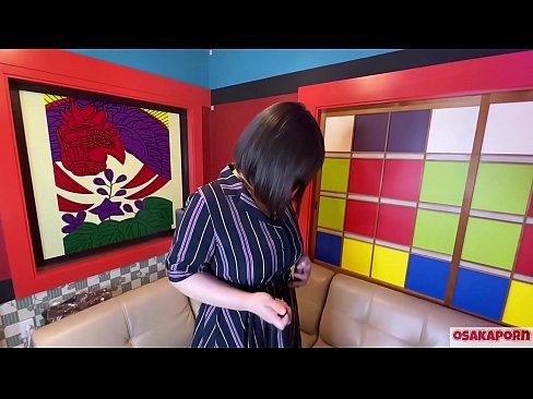 ❤️ Japanese cutie met groot tiete masturbeer met seksspeelgoed en kry 'n orgasme. Sy praat in 'n onderhoud oor haar fokken ervaring. Groot tiete en harige poes wat hard kreun. Osakaporn Fokvideo by porn af.it-com.top ️❤